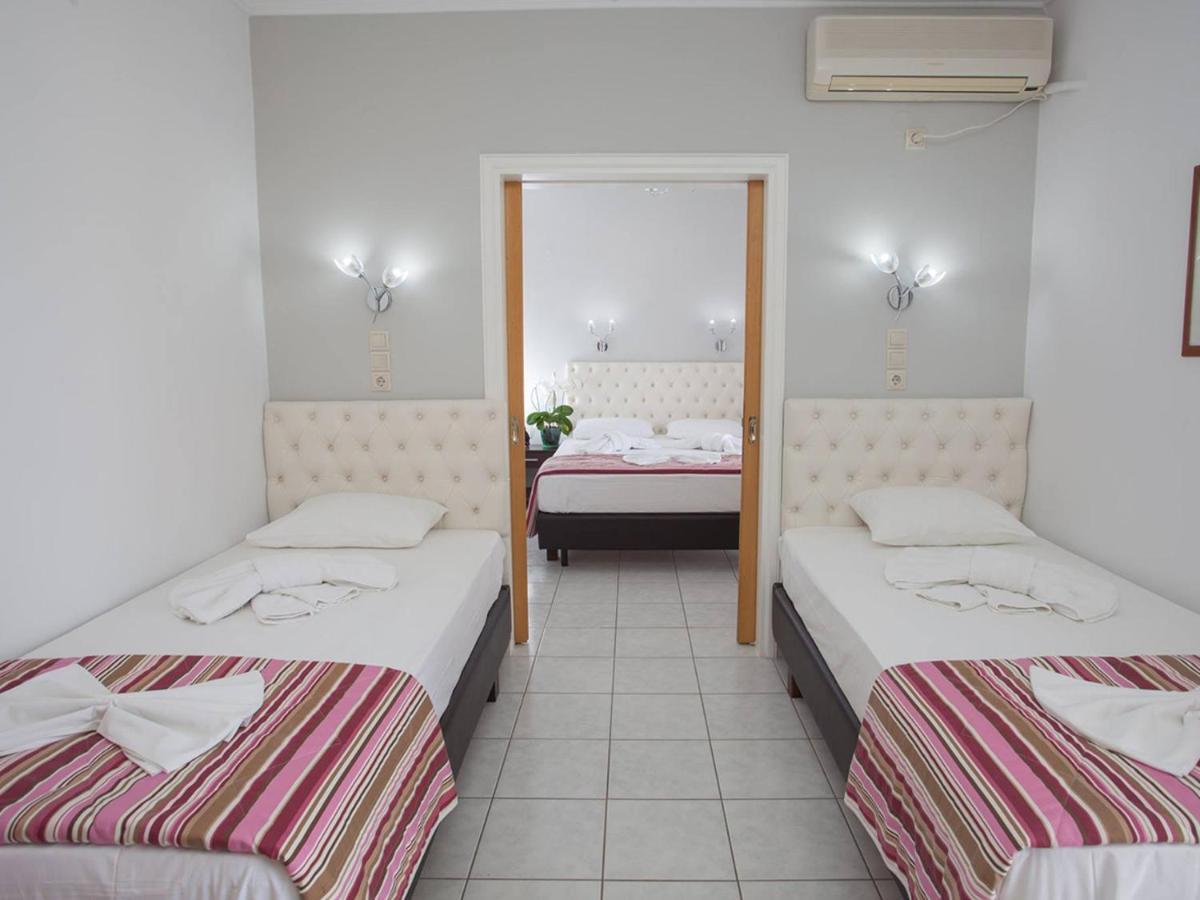 Dimosthenis Apartments นีดรี ภายนอก รูปภาพ