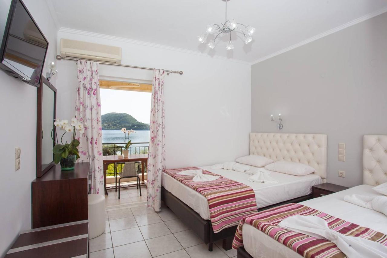 Dimosthenis Apartments นีดรี ภายนอก รูปภาพ